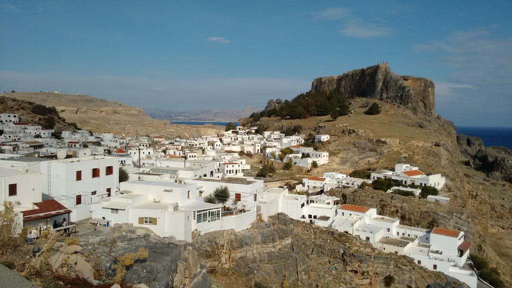 Aphrodite Villa *